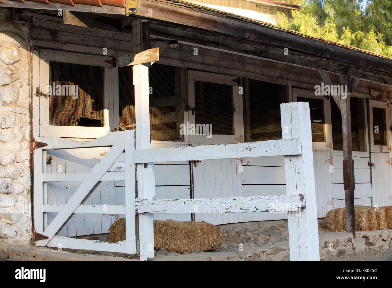 Anciennes écuries construites au Leo Carrillo Park à Carlsbad, Californie Banque D'Images