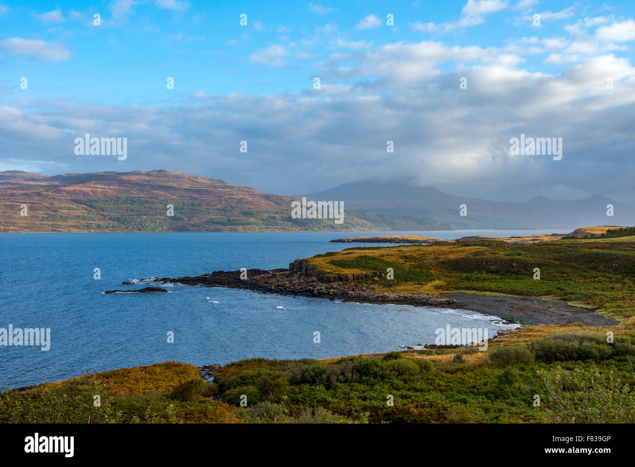 Loch Scridain de l'A849 sur la route de Ross Mull, Isle of Mull, Argyll and Bute, Ecosse, Royaume-Uni. Banque D'Images