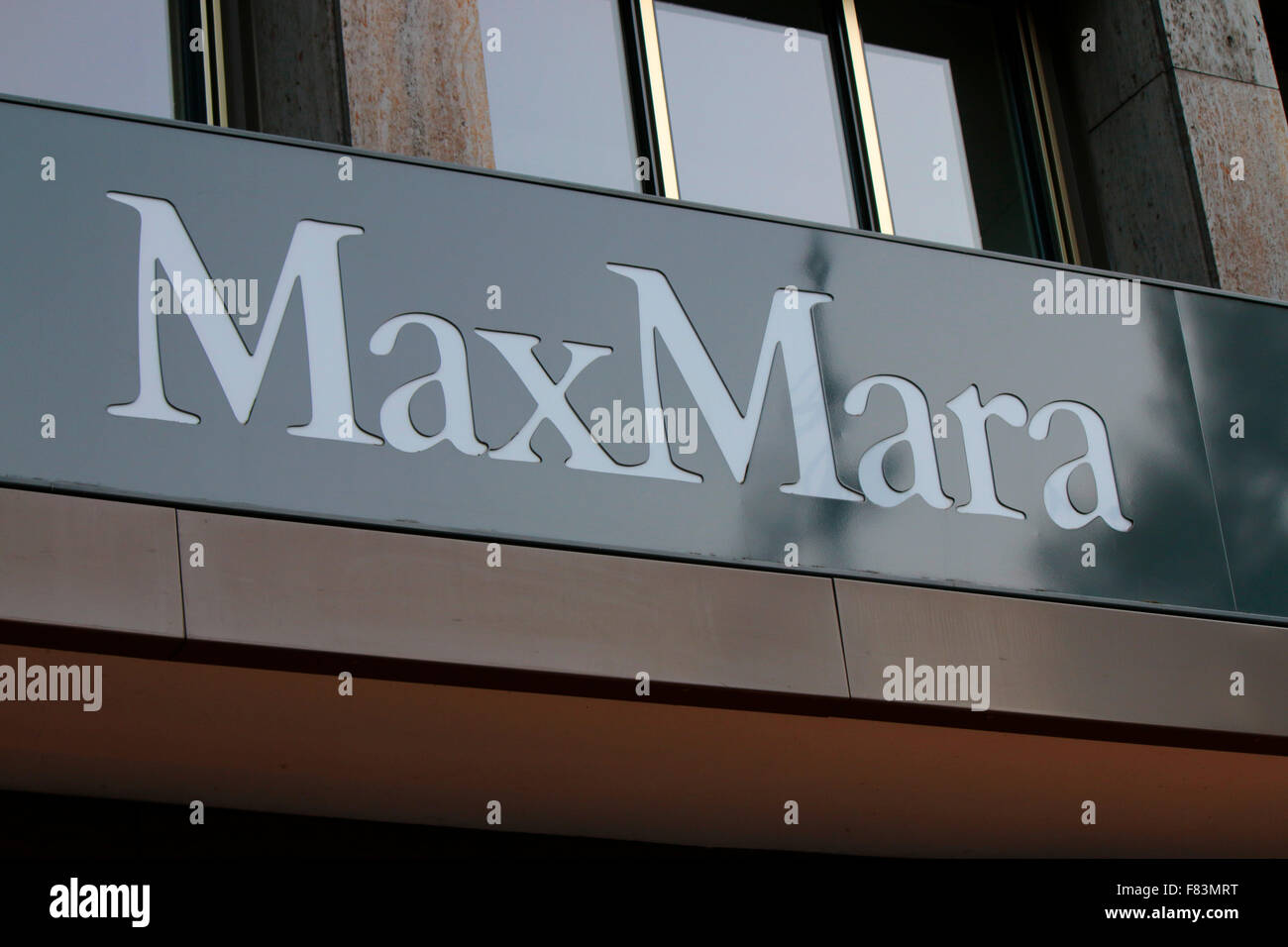 Markennamen : 'Max Mara", Berlin. Banque D'Images