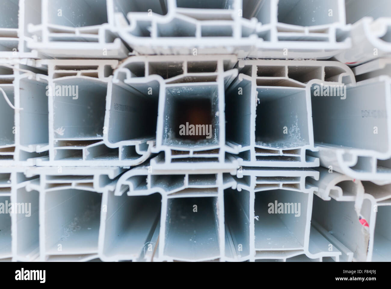 Baisse réelle de la fenêtre Profil pour la fabrication de portes et fenêtres Banque D'Images