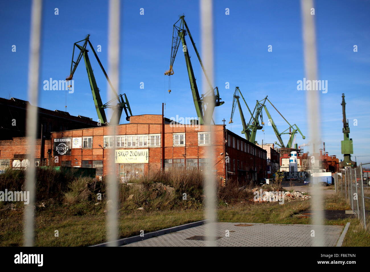 Gdansk, Pologne 6e, décembre 2015 de la Zone économique spéciale de Poméranie a acheté 30 hectares du chantier naval de Gdansk et a l'intention de les vendre à des promoteurs pour usage résidentiel et commercial. L'opération a permis à la cour pour rembourser les créanciers et d'assurer son fonctionnement normal. Credit : Michal Fludra/Alamy Live News Banque D'Images