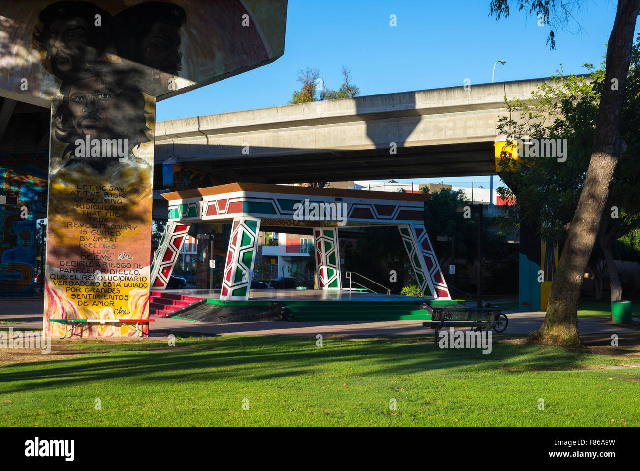 Chicano Park dans le Barrio Logan. San Diego, Californie, États-Unis. Banque D'Images