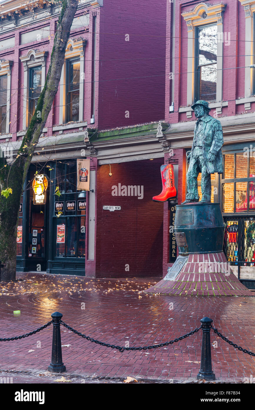 Statue de gassy jack dans le quartier de Gastown vancouver Banque D'Images