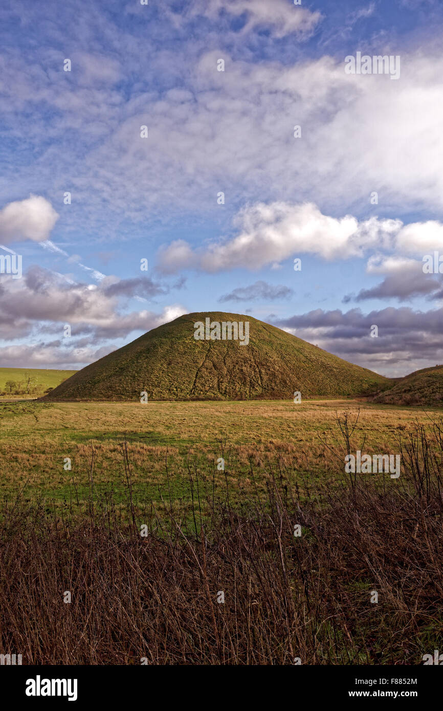 Silbury Hill Chalk préhistorique mound Banque D'Images