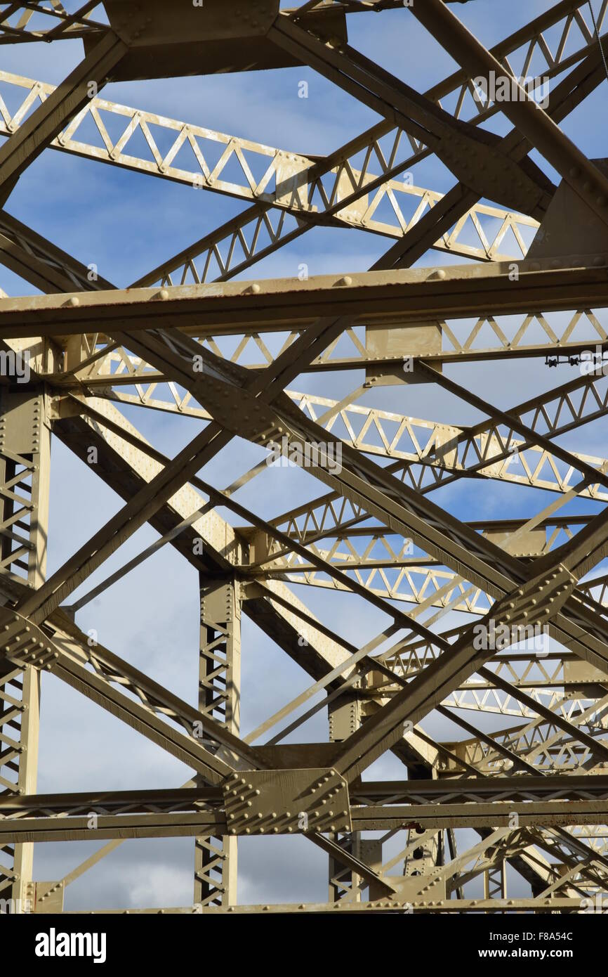 Conception de l'appui au pont de fer. Banque D'Images