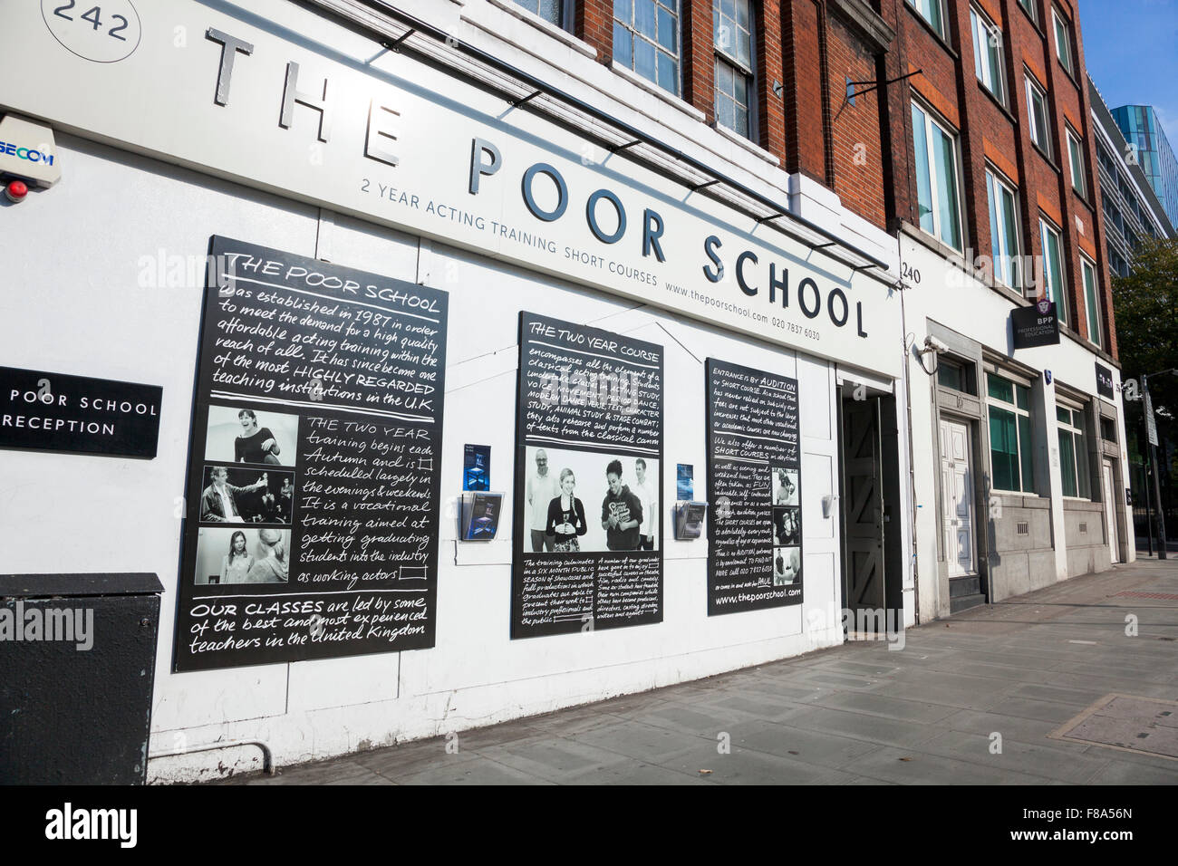 Les pauvres l'école - École de théâtre à King's Cross, Londres, UK Banque D'Images