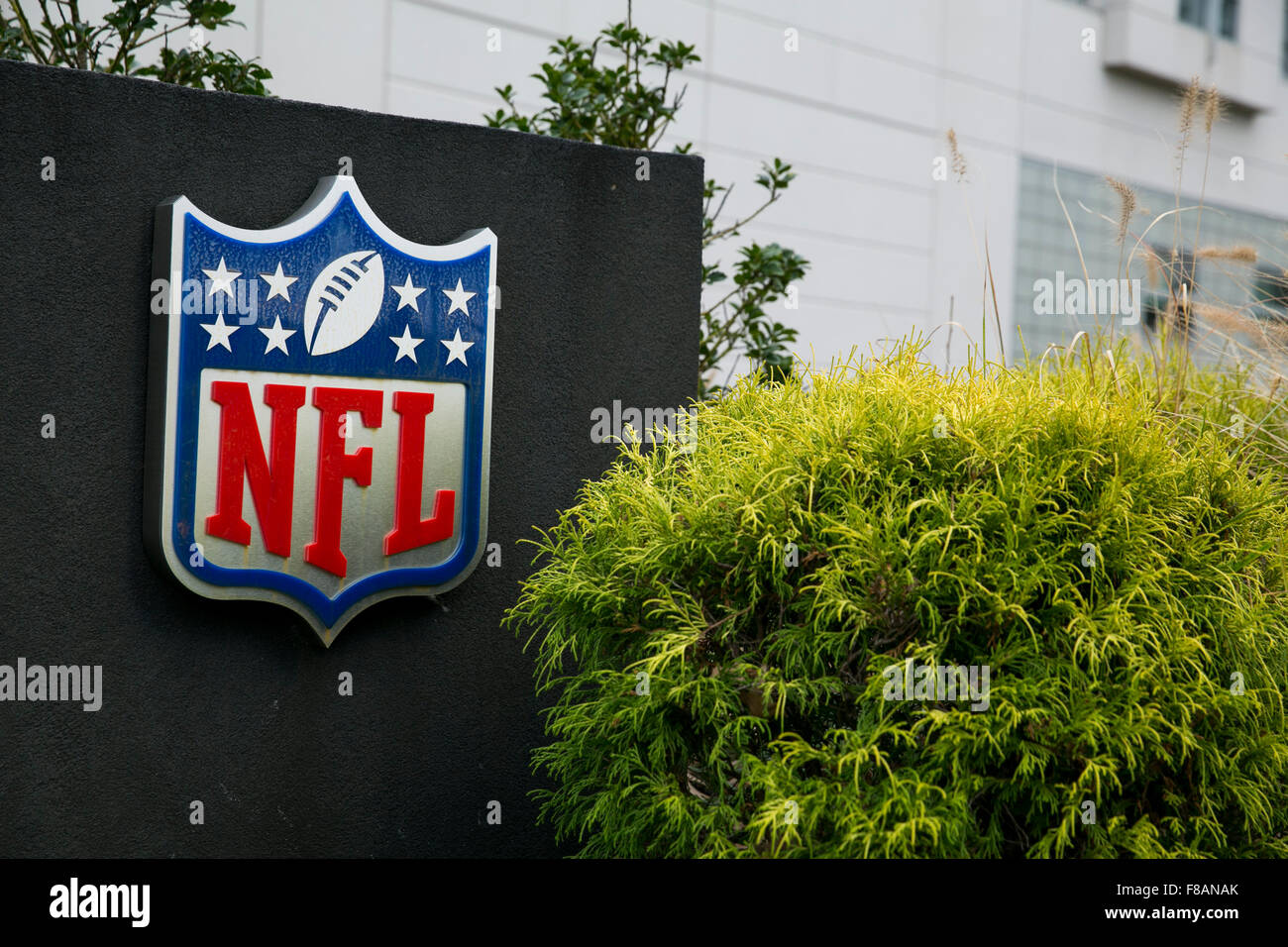 Un logo affiche à l'extérieur du siège de NFL Films de Mount Laurel, New Jersey le 22 novembre 2015. Banque D'Images