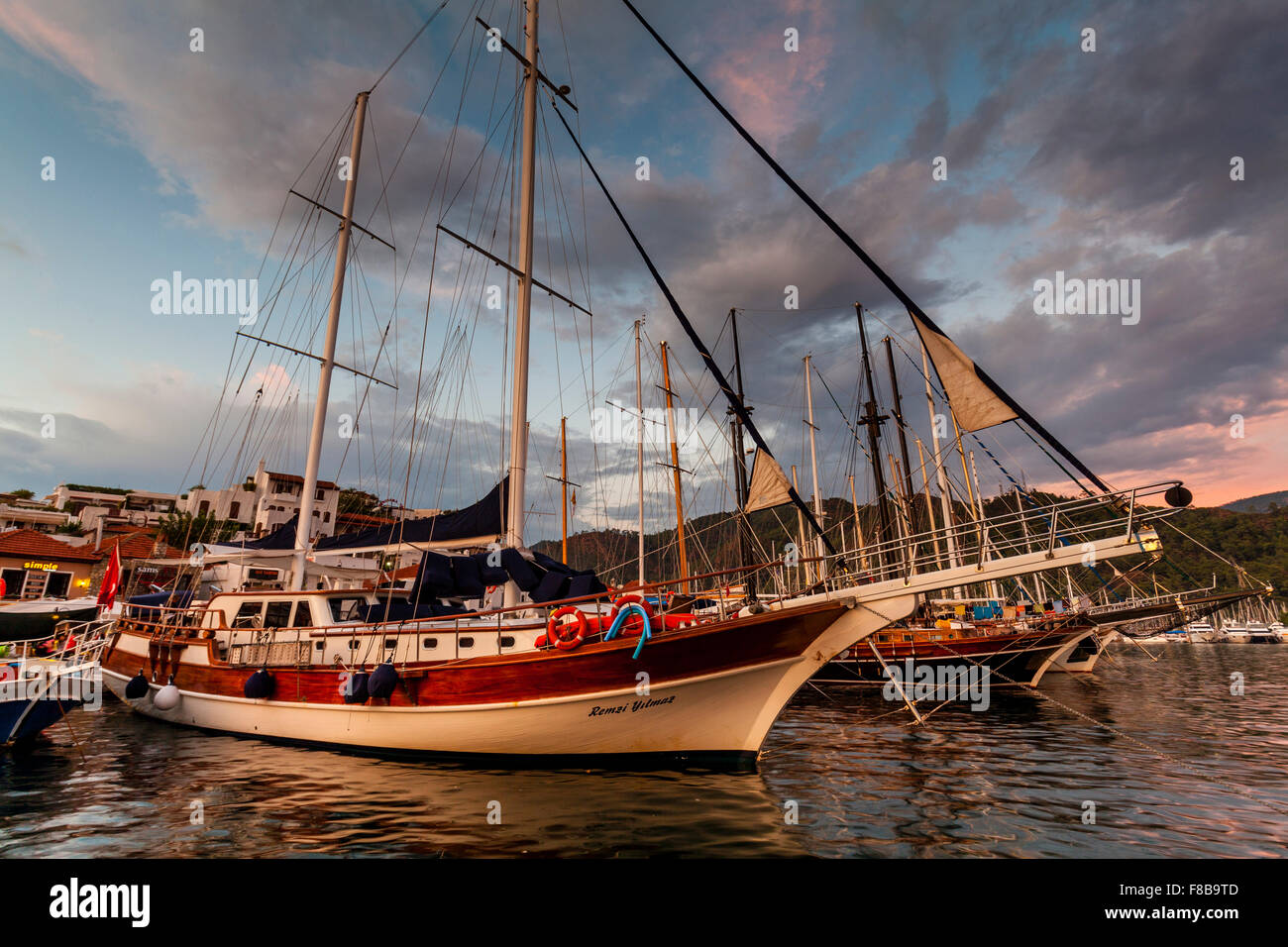 Les bateaux de plaisance dans le port de Marmaris, Province de Mugla, Turquie Banque D'Images