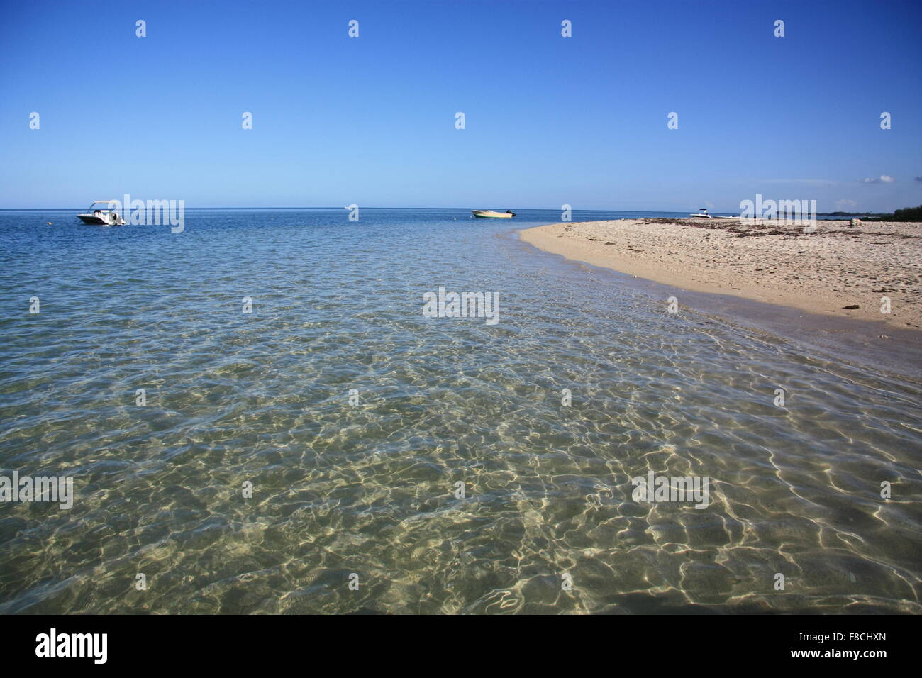 L'eau claire de la baie de Tamarin. Banque D'Images