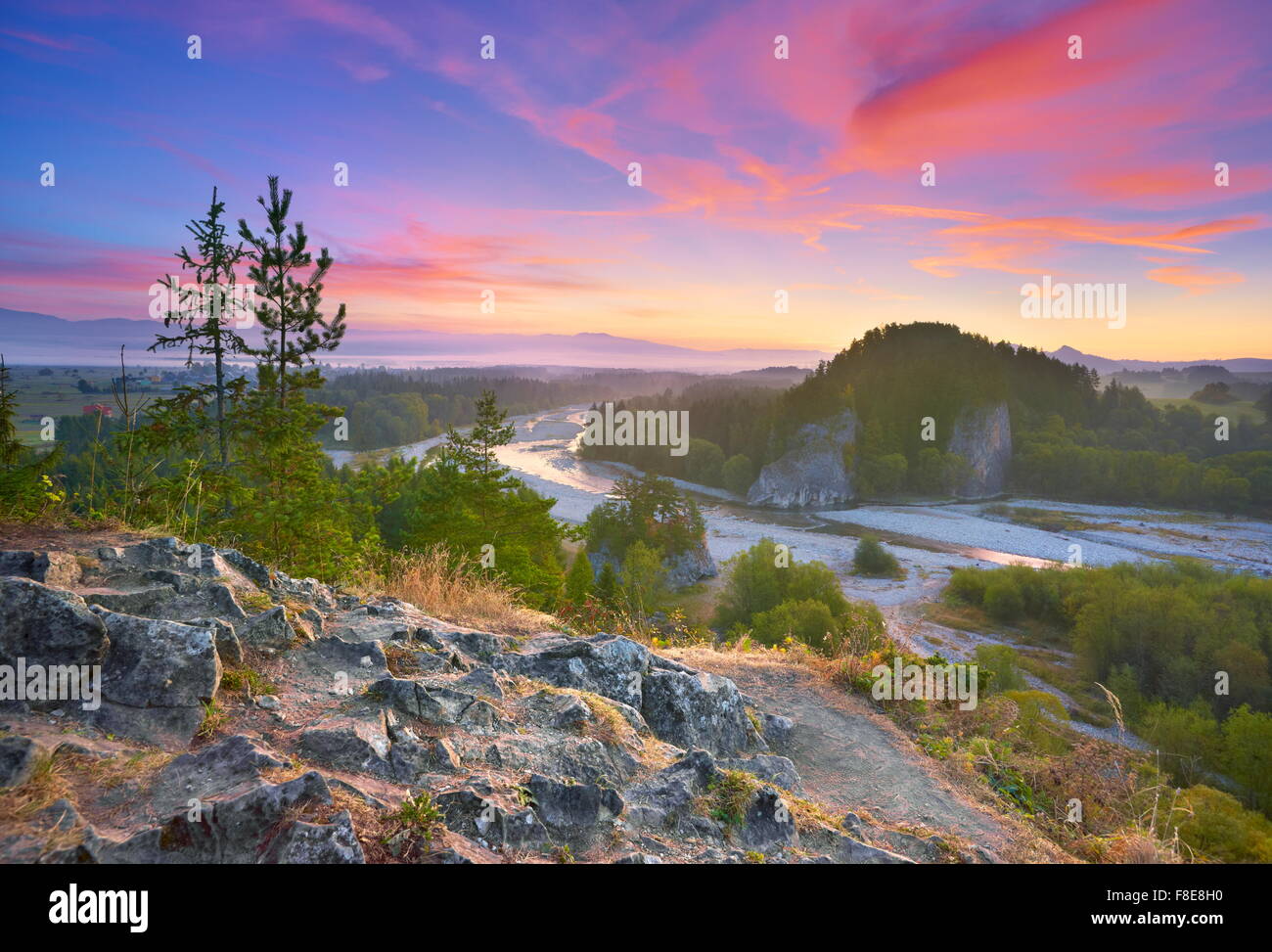 Réserve naturelle, le Parc National de Pieniny, avant le lever du soleil, la Pologne, l'Europe Banque D'Images
