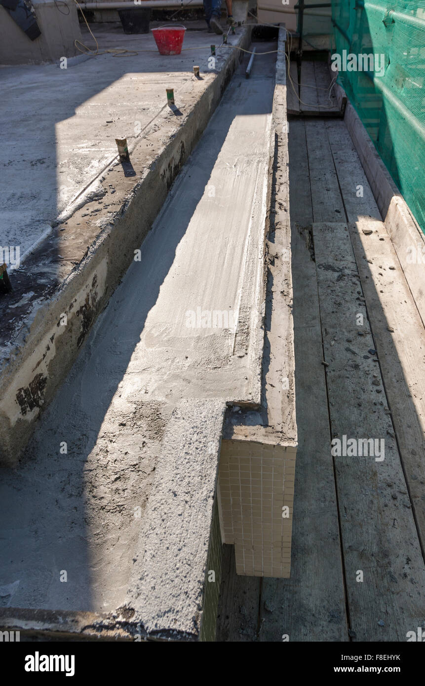 Détail de la matériau de finition du toit d'un bâtiment Banque D'Images