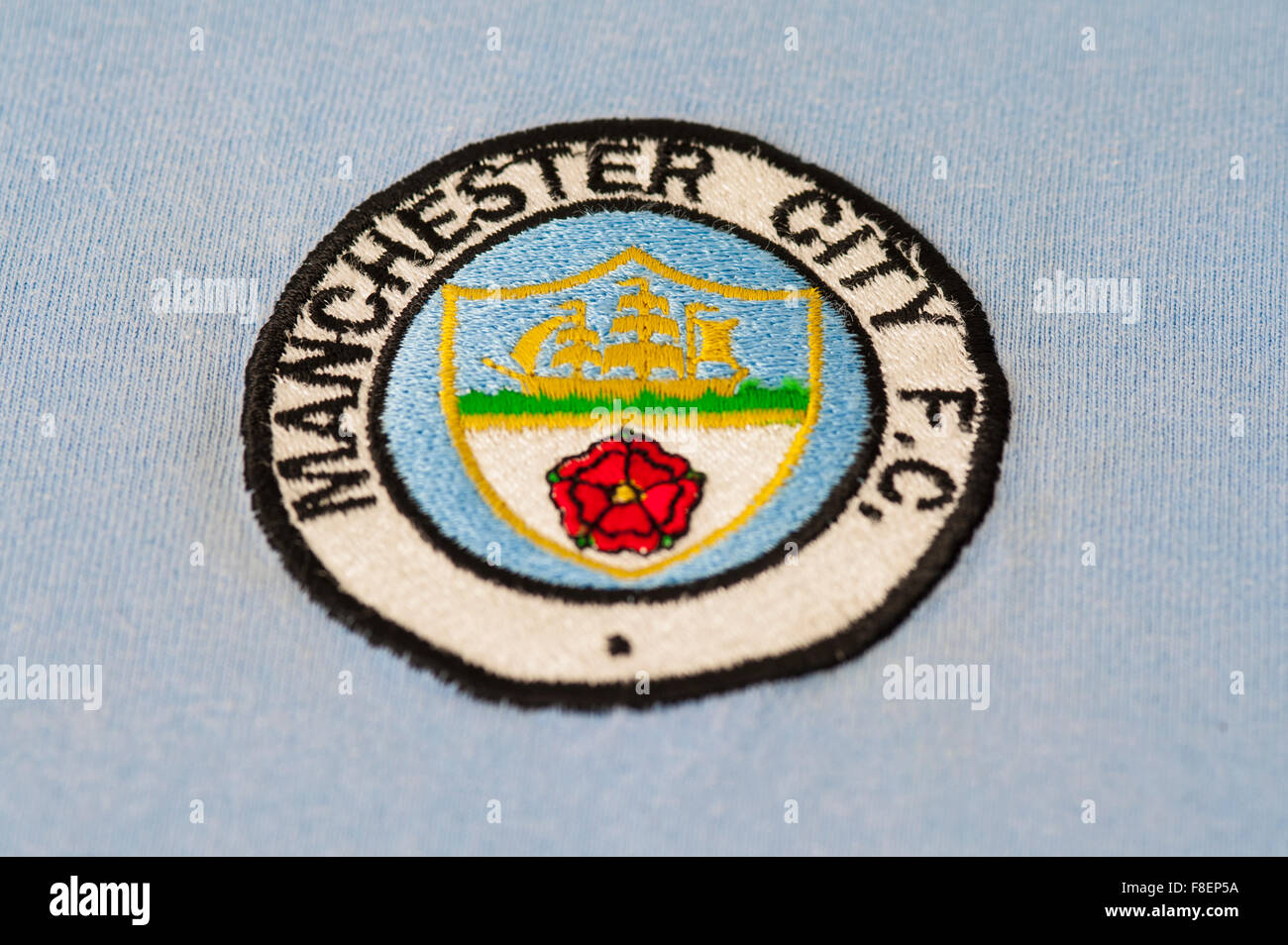 Close up of Manchester City Football Club Crest Banque D'Images