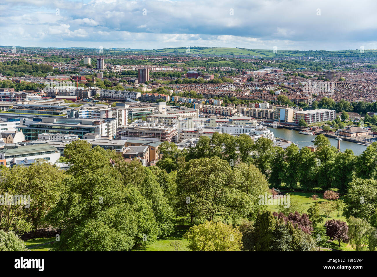 Vue de Brandon Hill sur le centre-ville de Bristol, vu de la tour Cabot, Somerset, England, UK Banque D'Images
