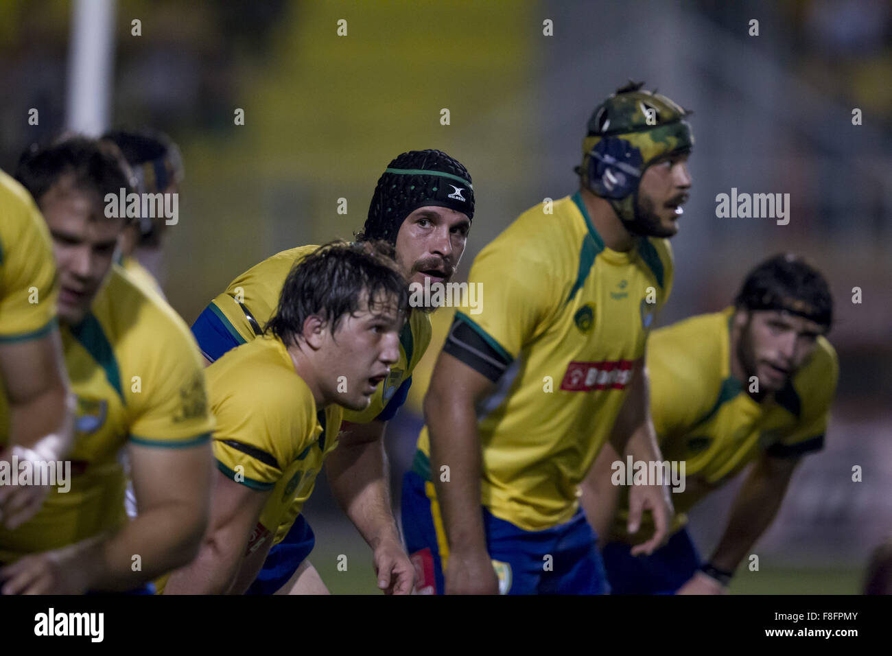 Pour Paulo, SP, BRÉSIL. 9Th Jul 2015. Sao Paulo. SP. Le Brésil. 04/12/2015 - Sport - Rugby - Rugby équipe nationale brésilienne fait face à l'Allemagne dans le stade de Pacaembu, pour Paulo, ce vendredi (04), le Super Challenge Rugby BRA XV. Le jeu de rugby à cet endroit montre la croissance du sport dans le pays et est un grand pas pour la massification du sport. Photo : Dorivan Marinho/Midas Presse © csm/Alamy Live News Banque D'Images