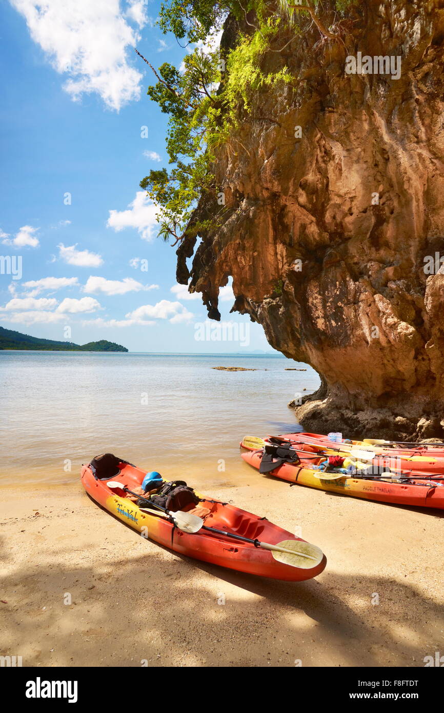 Thaïlande - province de Krabi, Phang Nga Bay, excursion en canot Banque D'Images