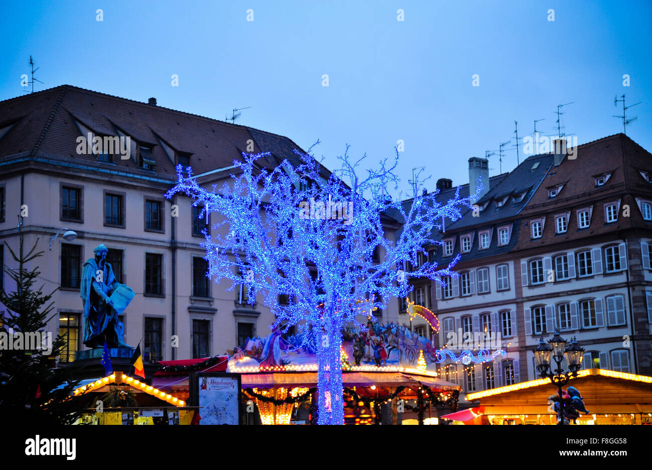 Blue Tree de Strasbourg Marché de Noël Banque D'Images