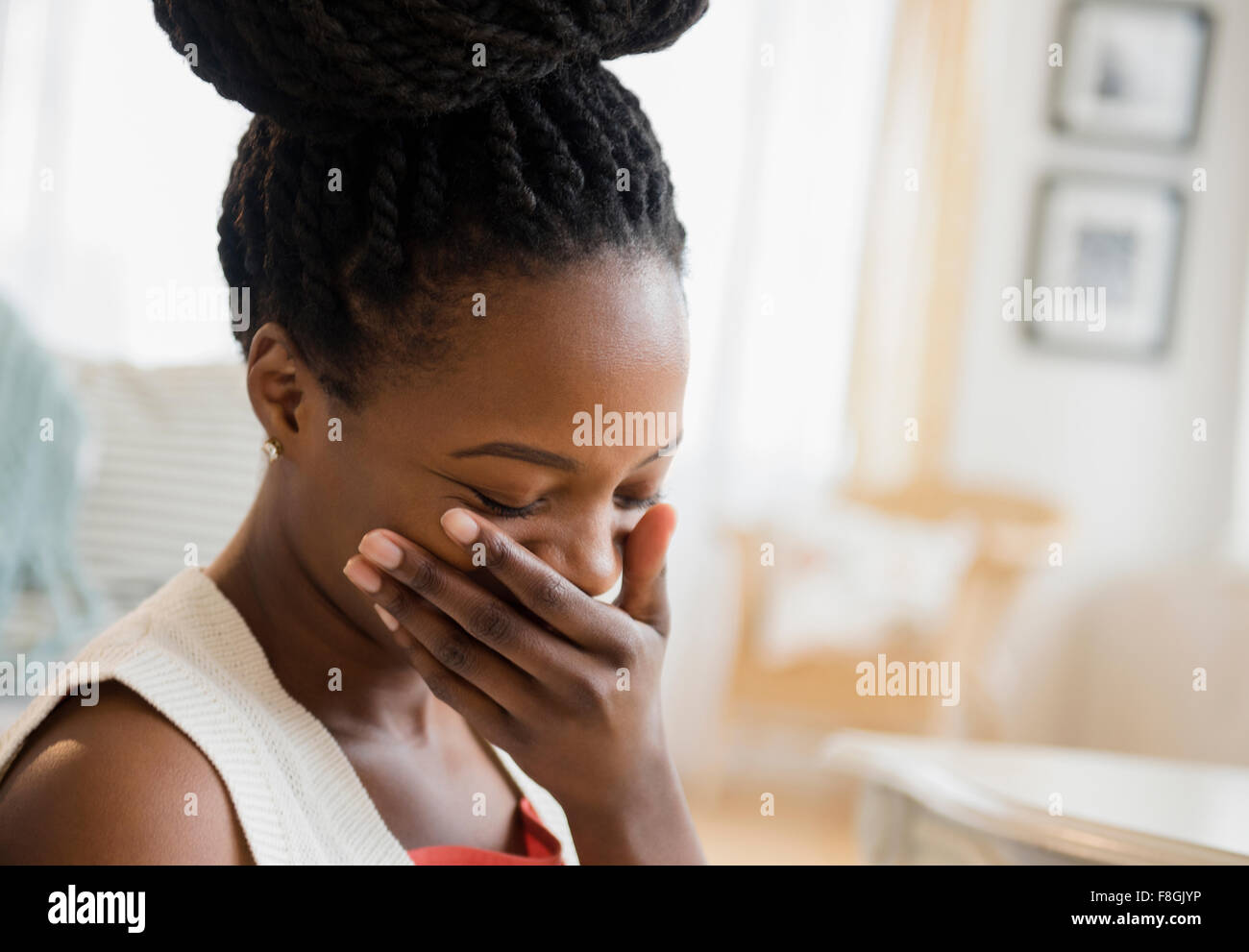 genant banque d image et photos alamy