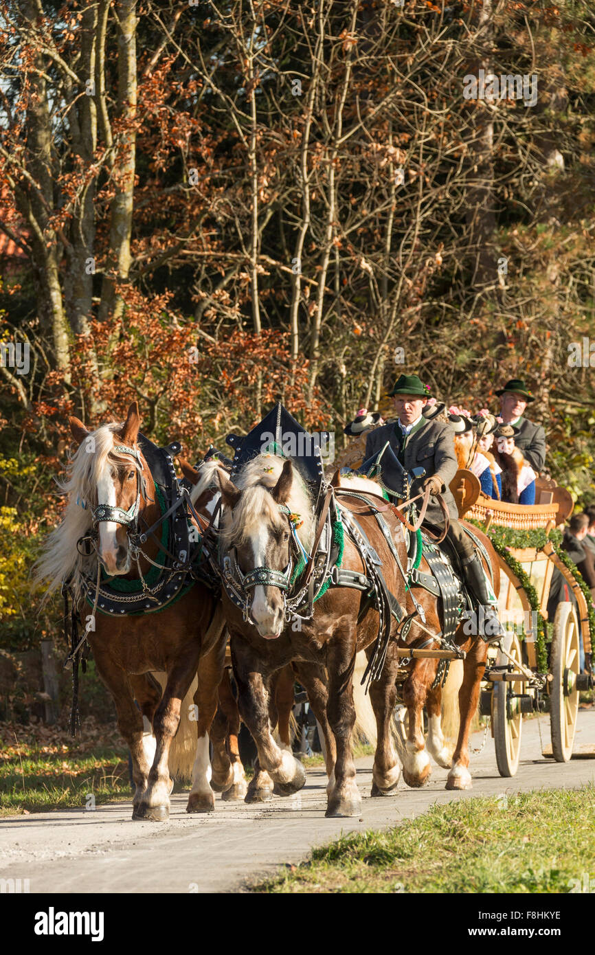 St Leonhard procession Allemagne cheval tradition fun Banque D'Images