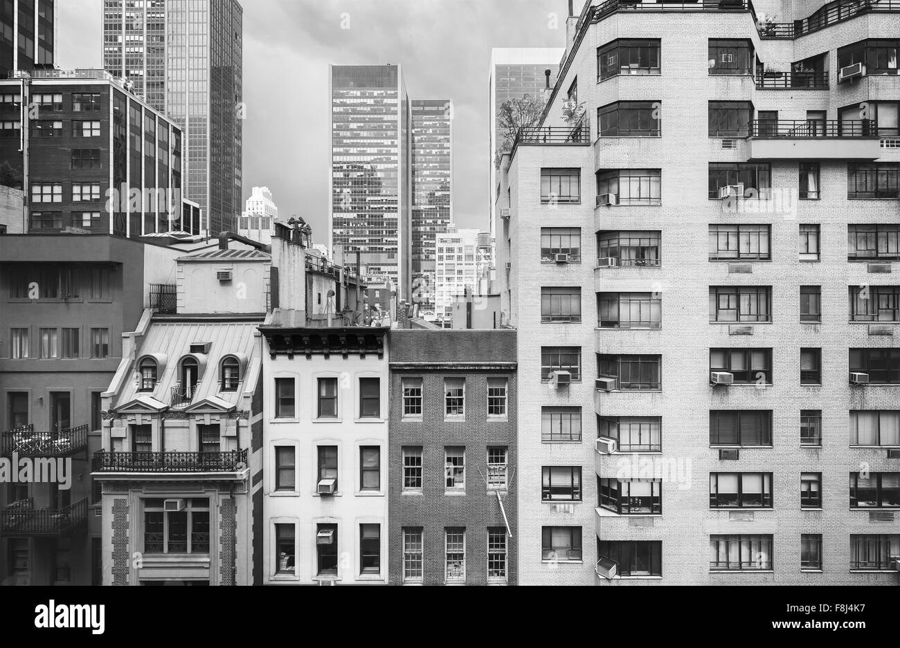 Photo en noir et blanc de New York, les bâtiments aux États-Unis. Banque D'Images