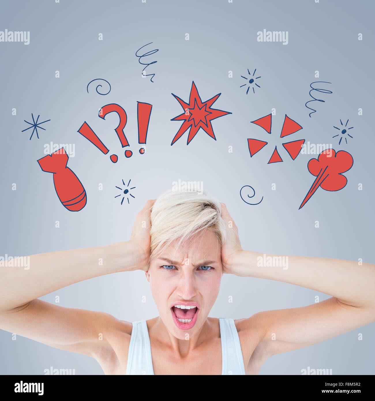 Image composite de femme en colère en criant et en tenant sa tête Banque D'Images