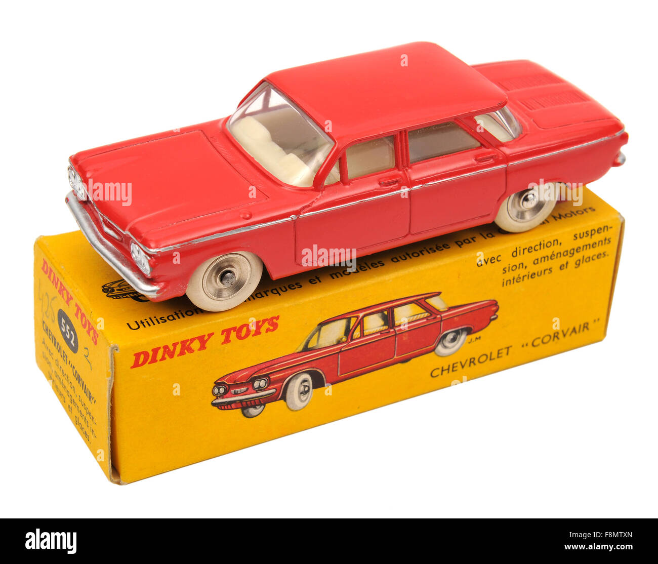 Superbe Chevrolet Corvair, Dinky Toys france ref 552, avec belle boîte ( repro