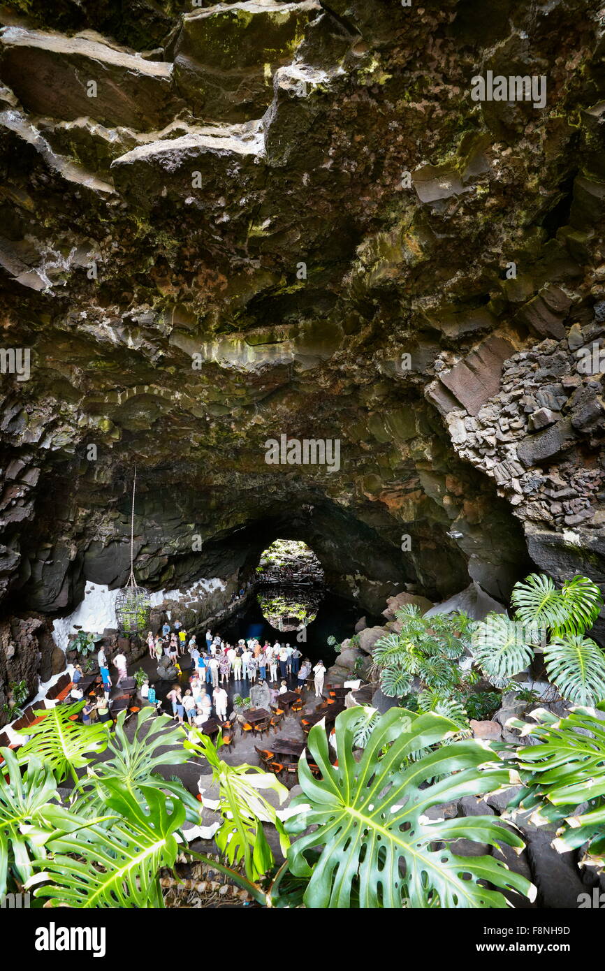 Lanzarote, Jameos del Aqua, grotte volcanique fondée par l'artiste canarien Cesar Manrique, Espagne, Îles Canaries Banque D'Images