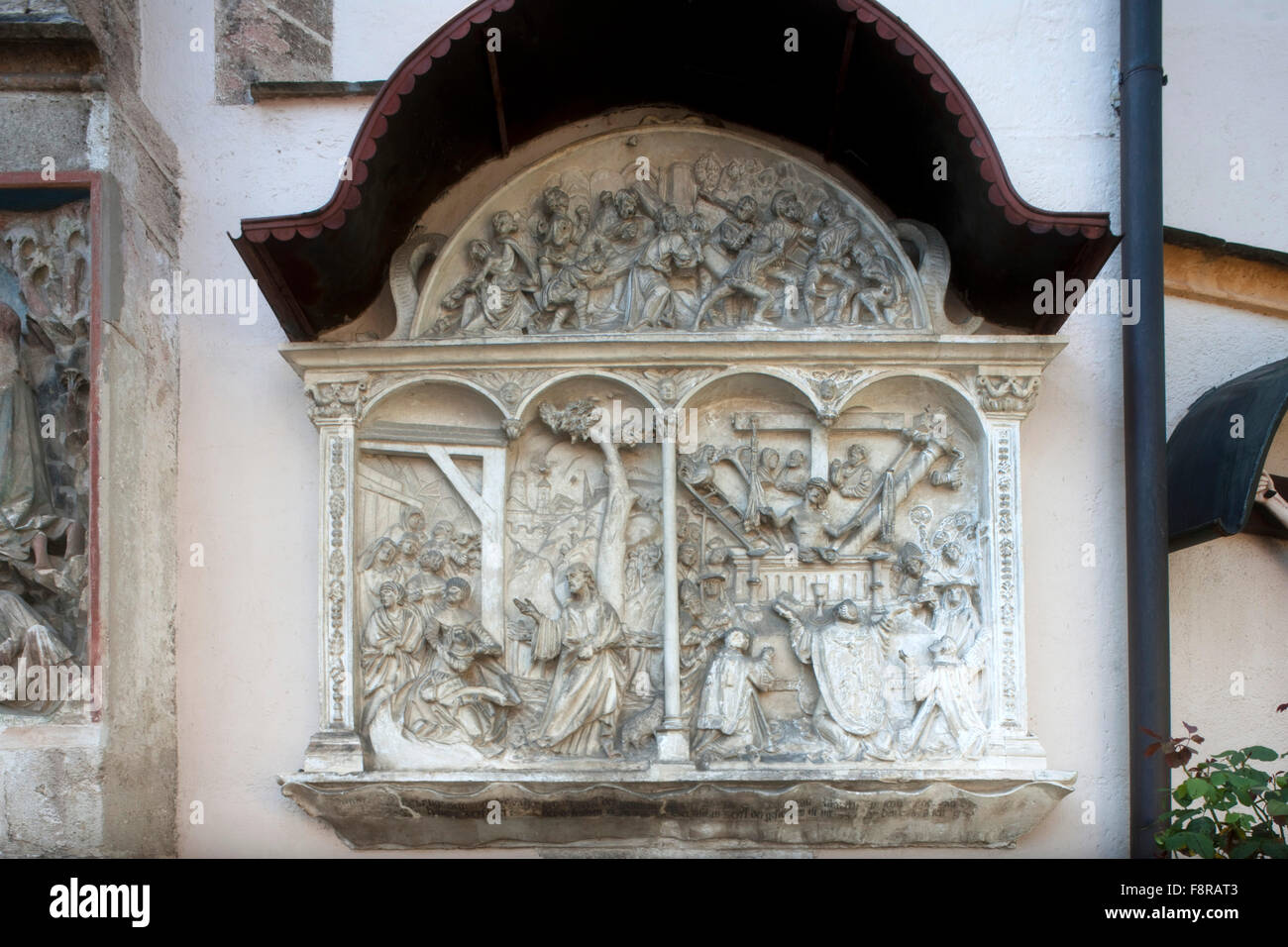 Österreich, Niederösterreich, Waidhofen an der Ybbs, Steinrelief an der Église Stadtpfarrkirche Banque D'Images