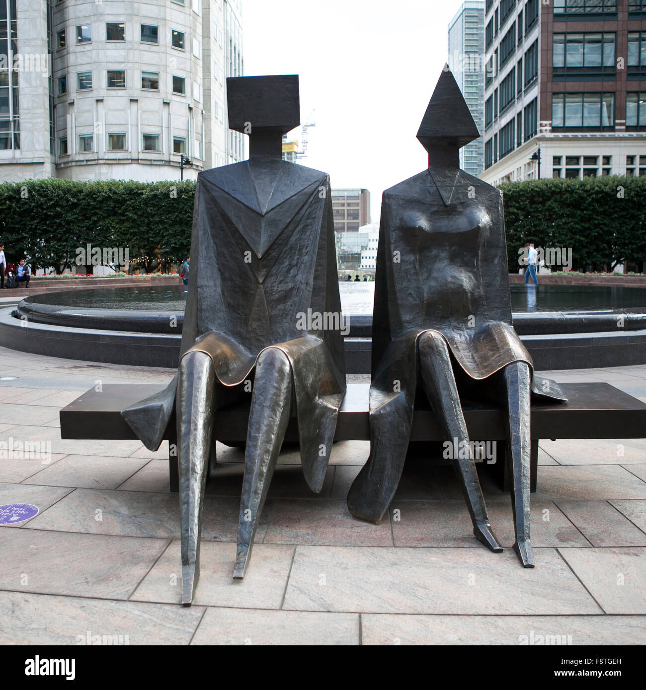 Londres, Royaume-Uni - 12 août 2015 sculpture en bronze est situé dans la région de Cabot Square aux côtés de West India Docks à Canary Wharf. Il a été scul Banque D'Images
