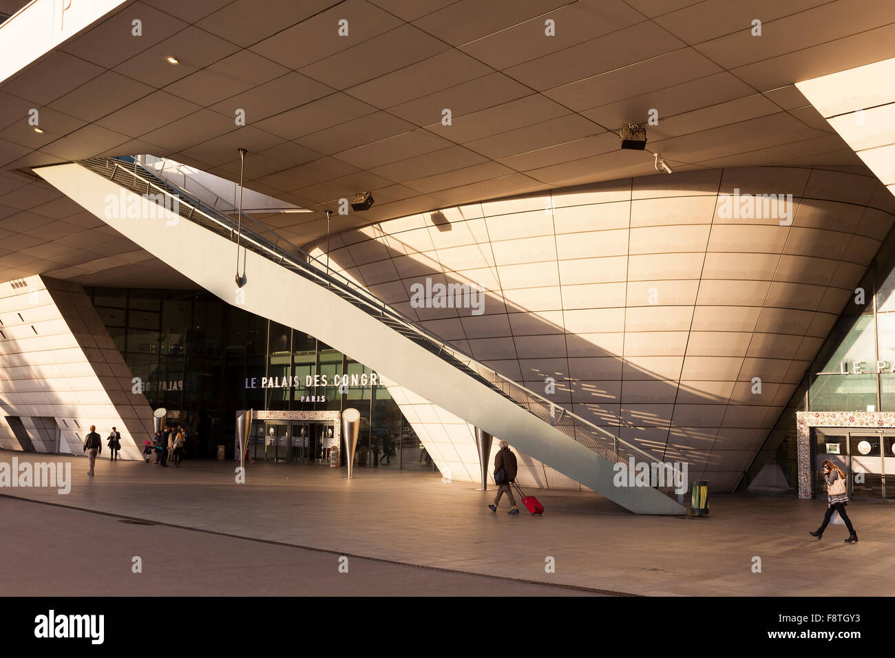 olympic-games-poster-paris-hi-res-stock-photography-and-images-alamy