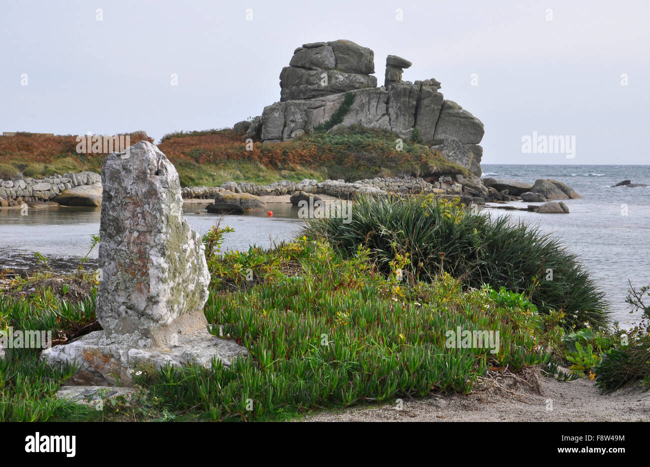 Porth Hlick Bay où le corps des Shovels de Sir Cloudesley a été lavé à terre, St Marys isles de Scilly, Cornouailles Banque D'Images