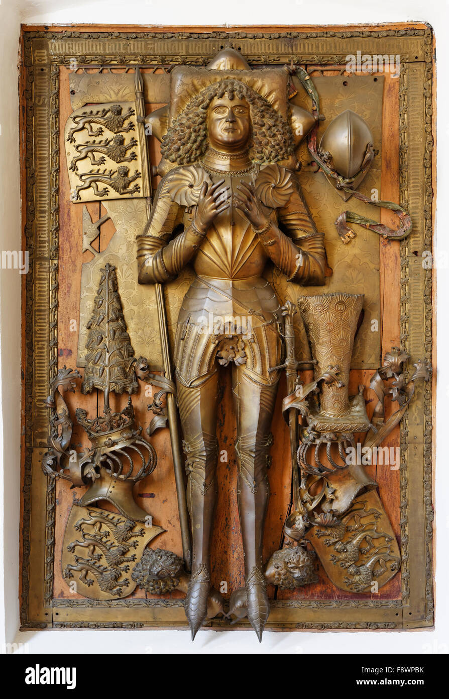 L'homme de fer, bronze Epitaph toTruchsess Georg I, Collégiale de Saint Pierre, Bad Waldsee, en Haute Souabe, Bade-Wurtemberg Banque D'Images