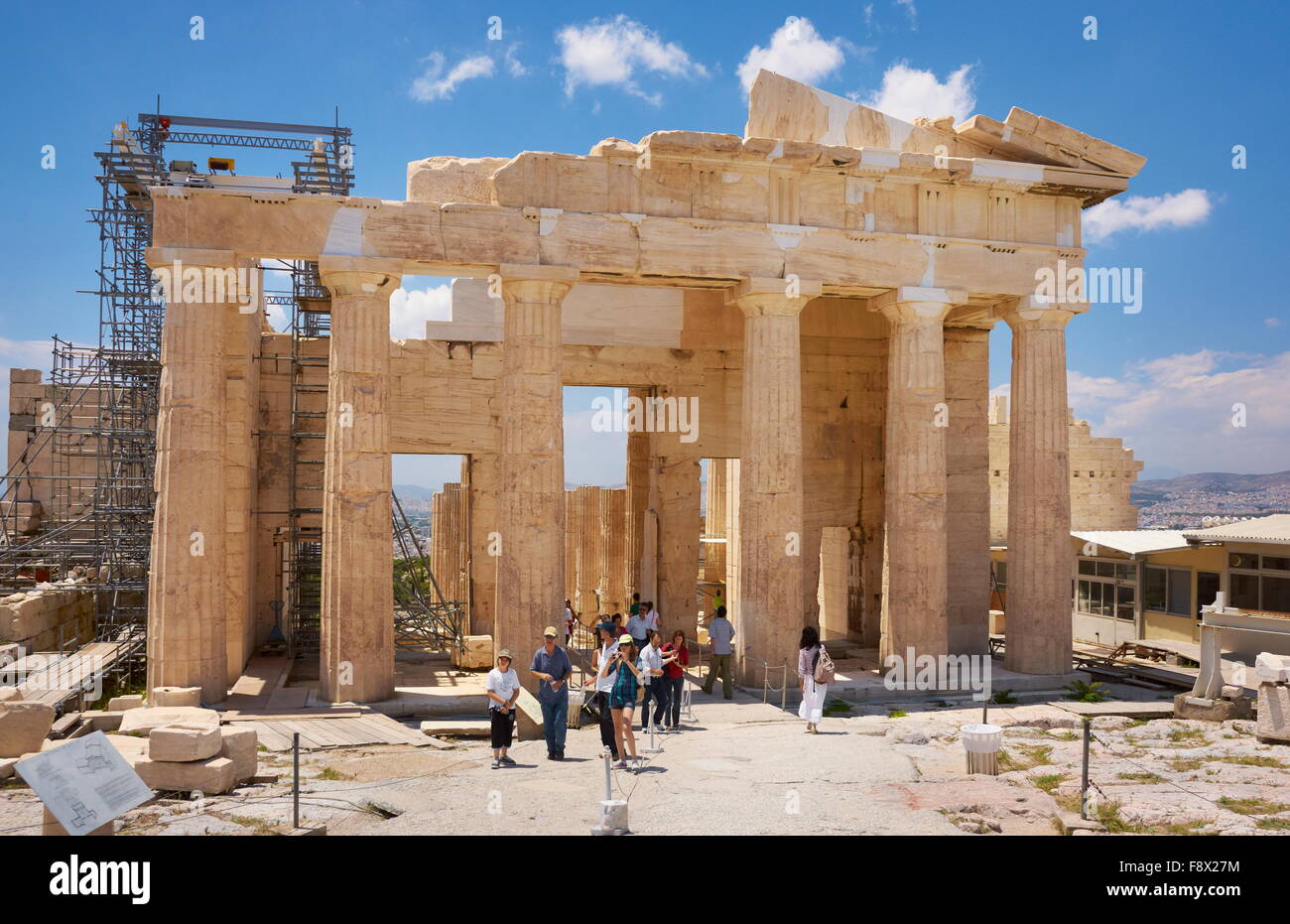 Athènes - acropole, passage par les Propylées, Grèce Banque D'Images