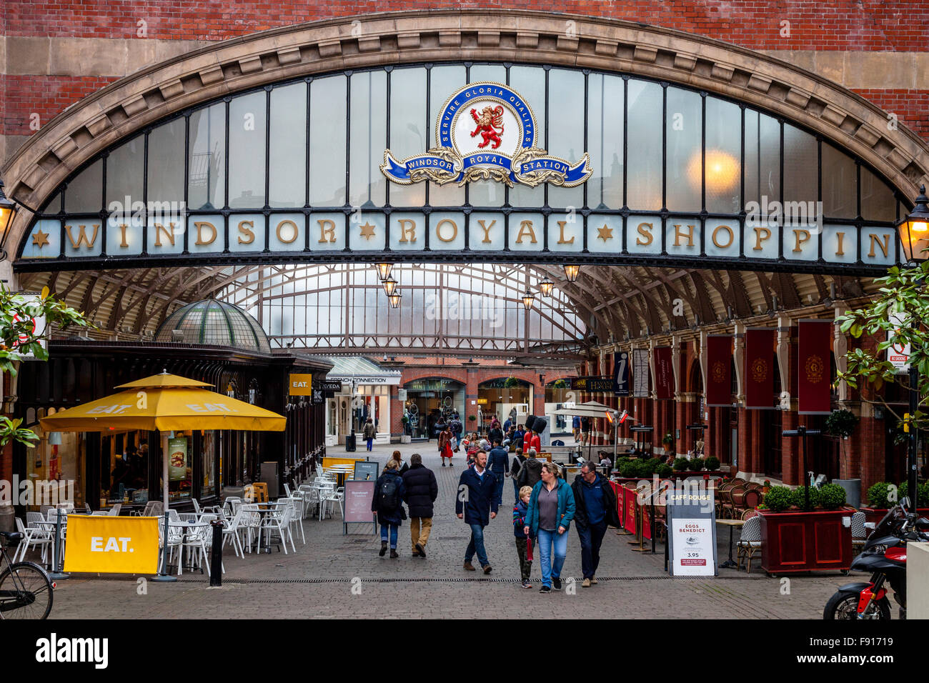 Le Centre Commercial Royal Windsor, Windsor, Berkshire, Royaume-Uni Banque D'Images