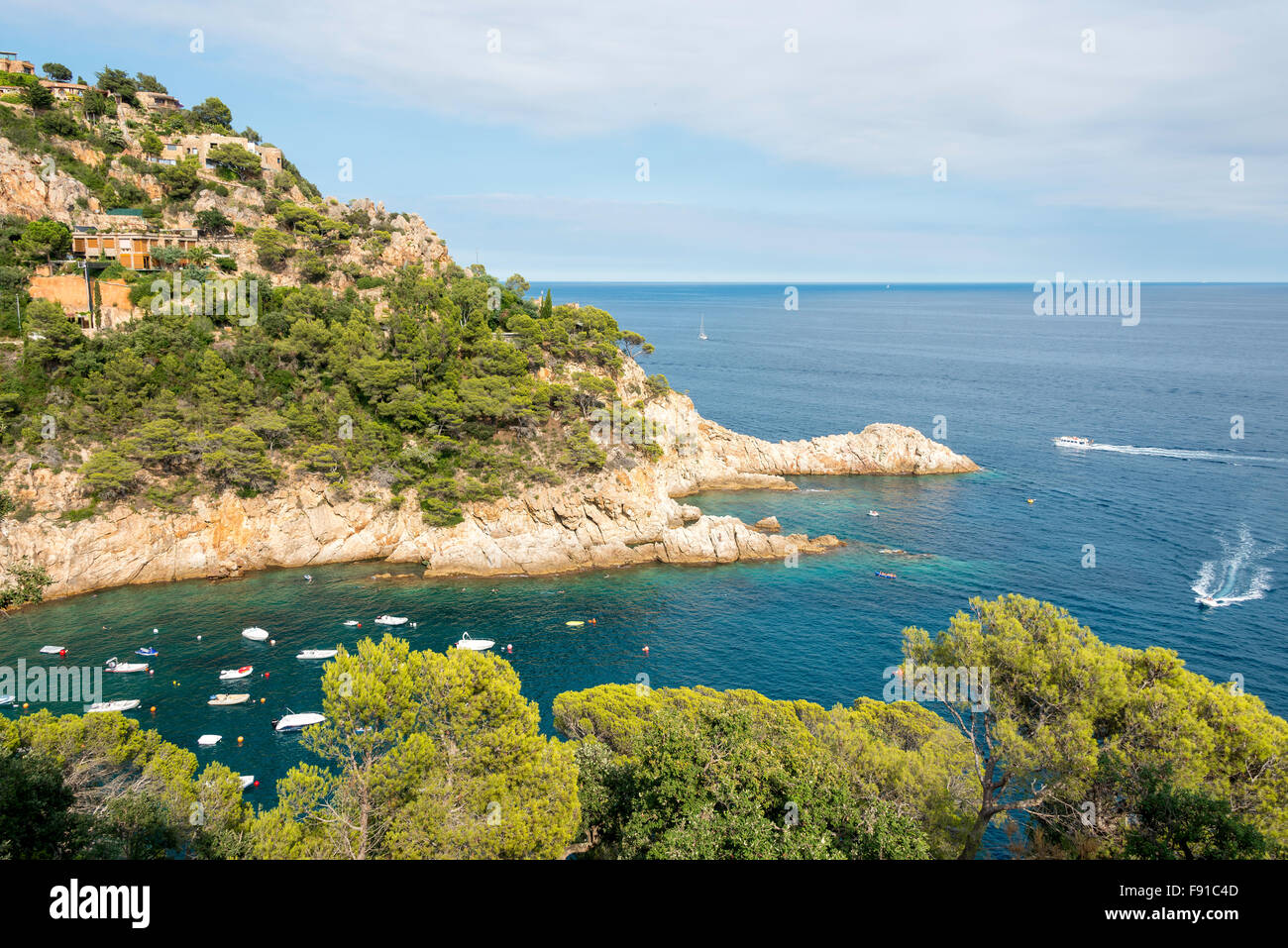 Vue côtière près de Tossa de Mar, Costa Brava, province de Gérone, Catalogne, Espagne Banque D'Images