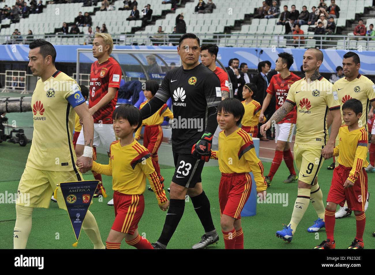 Osaka, Kansai, Japon. 13 Décembre, 2015. Club America gardien MOISES MUÑOZ pendant le match entre Guangzhou Evergrande vs Club America au stade Nagai d'Osaka. © Marcio Machado/ZUMA/Alamy Fil Live News Banque D'Images