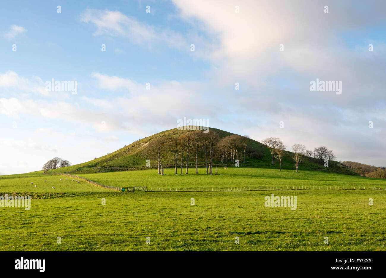 La forme conique de Summerhouse Hill, une fonctionnalité de la Kent Downs près de Folkestone. Banque D'Images