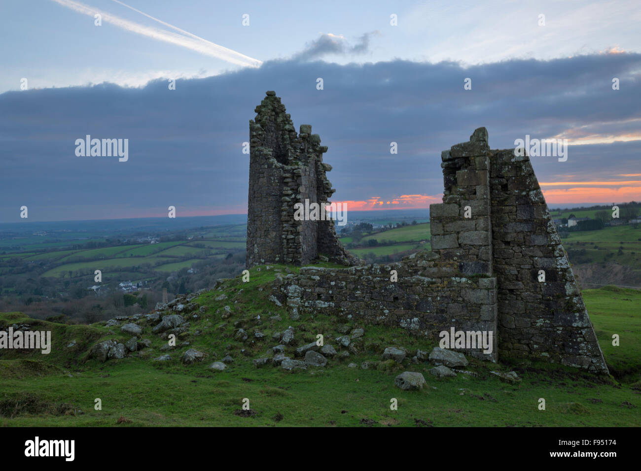 L'arbre Pearces partie de la mine de cuivre de Caradon Sud East Cornwall Banque D'Images