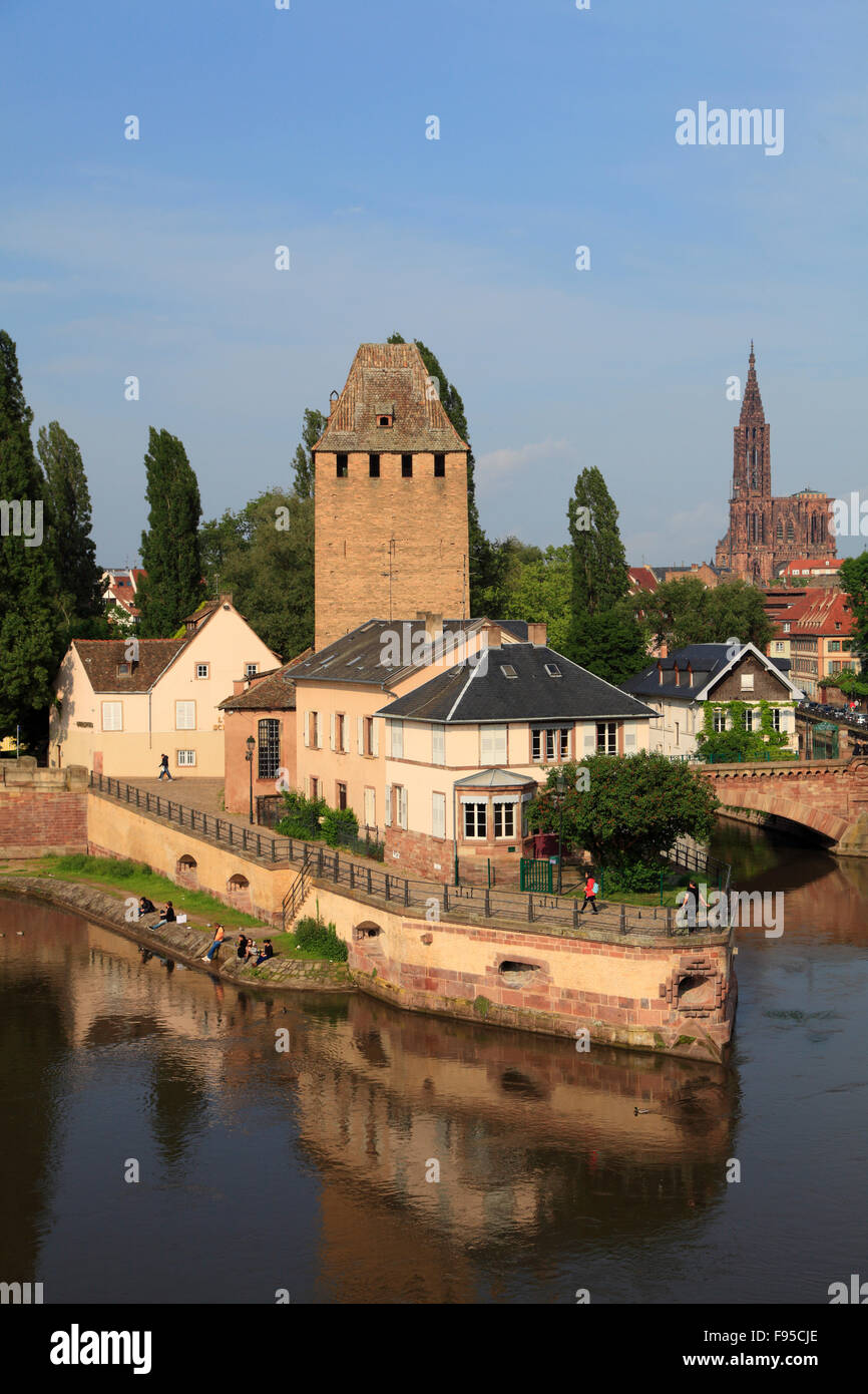 France, Alsace, Strasbourg, Ponts Couverts, des ponts couverts, Ill, Banque D'Images