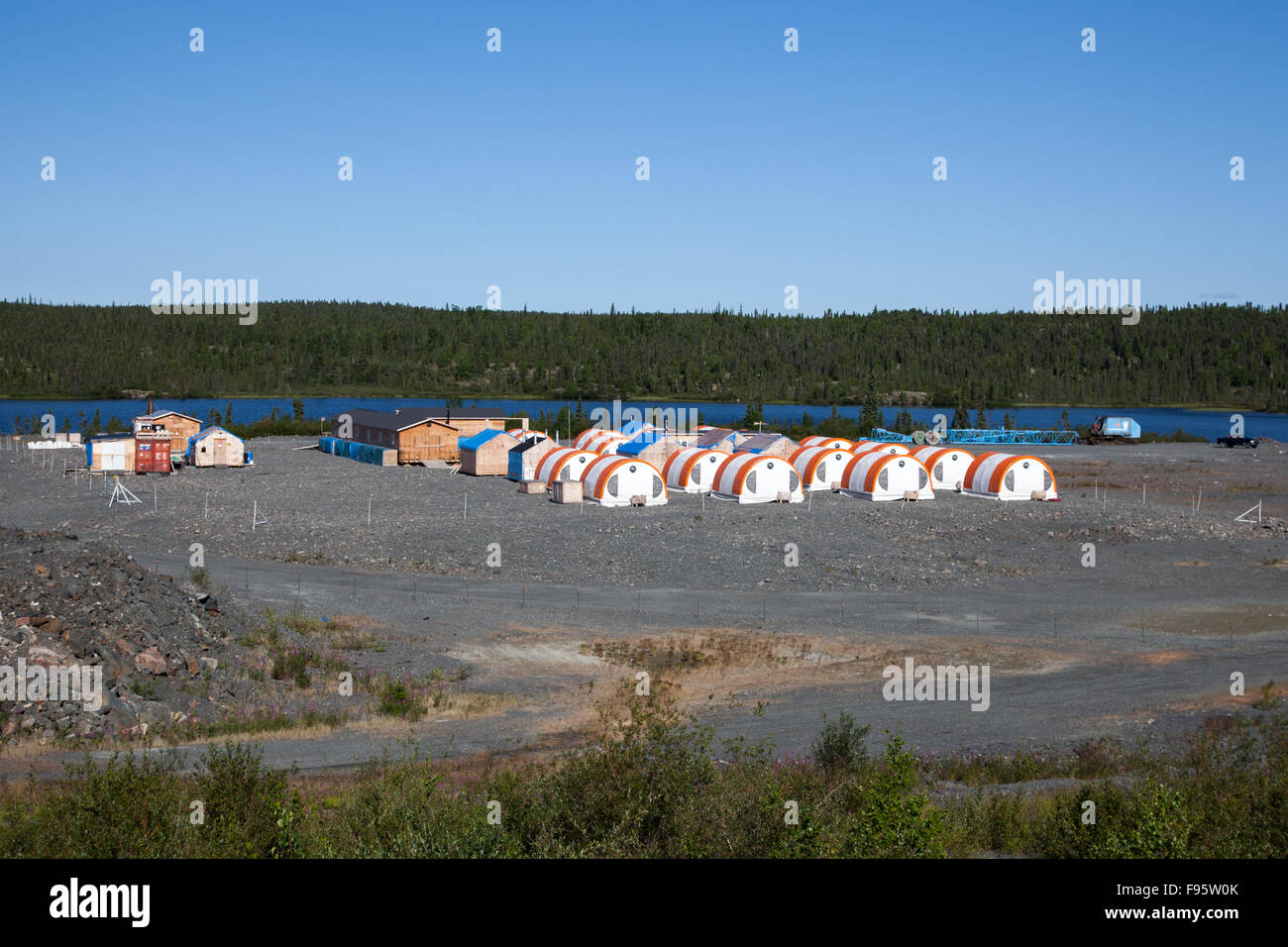 Merc International Minerals' camp d'exploration à Colomac, Territoires du Nord-Ouest, Canada. Banque D'Images