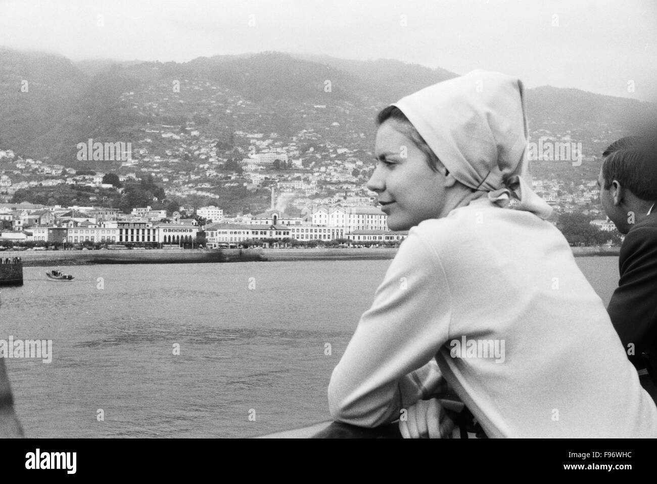 Partie auf einer Seereise nach Marokko, 1960er Jahre. À bord d'un croiseur avec direction Maroc, 1960. Banque D'Images