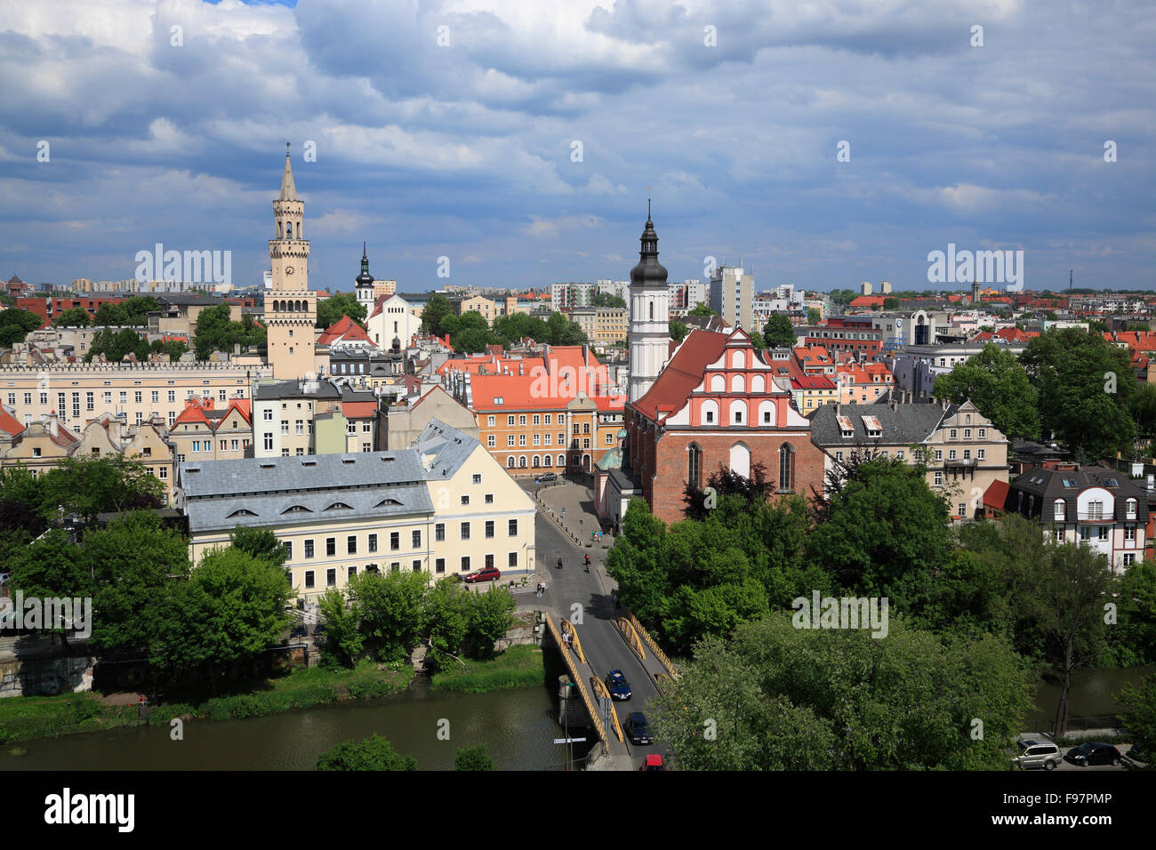 Vue depuis la tour Piast, Wieza Piastowska (Piastenturm) sur la ville d'Opole, Silésie, Pologne, Europe Banque D'Images
