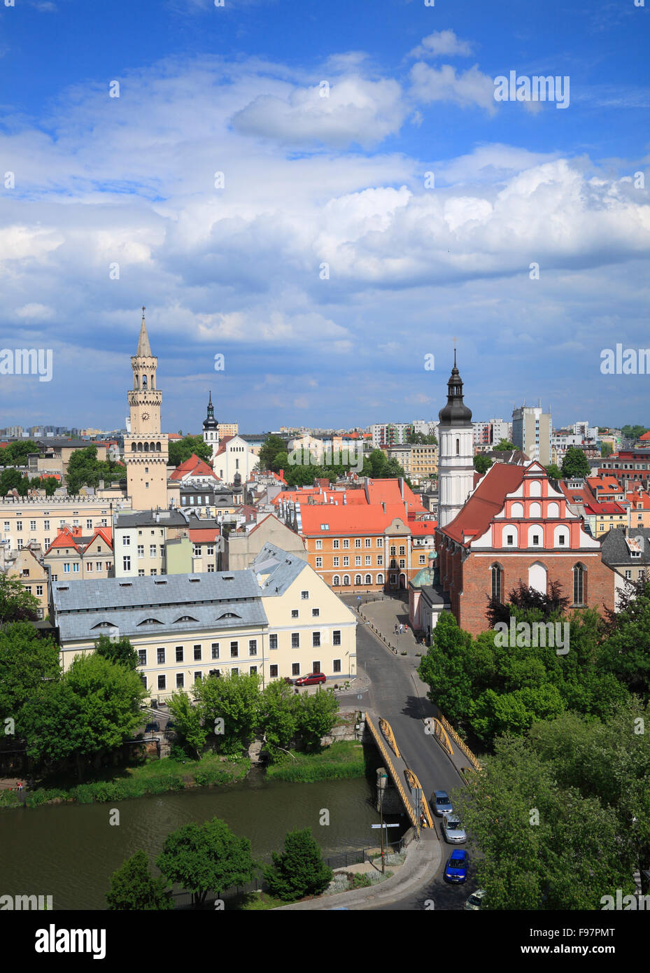 Vue depuis la tour Piast, Wieza Piastowska (Piastenturm) sur la ville d'Opole, Silésie, Pologne, Europe Banque D'Images