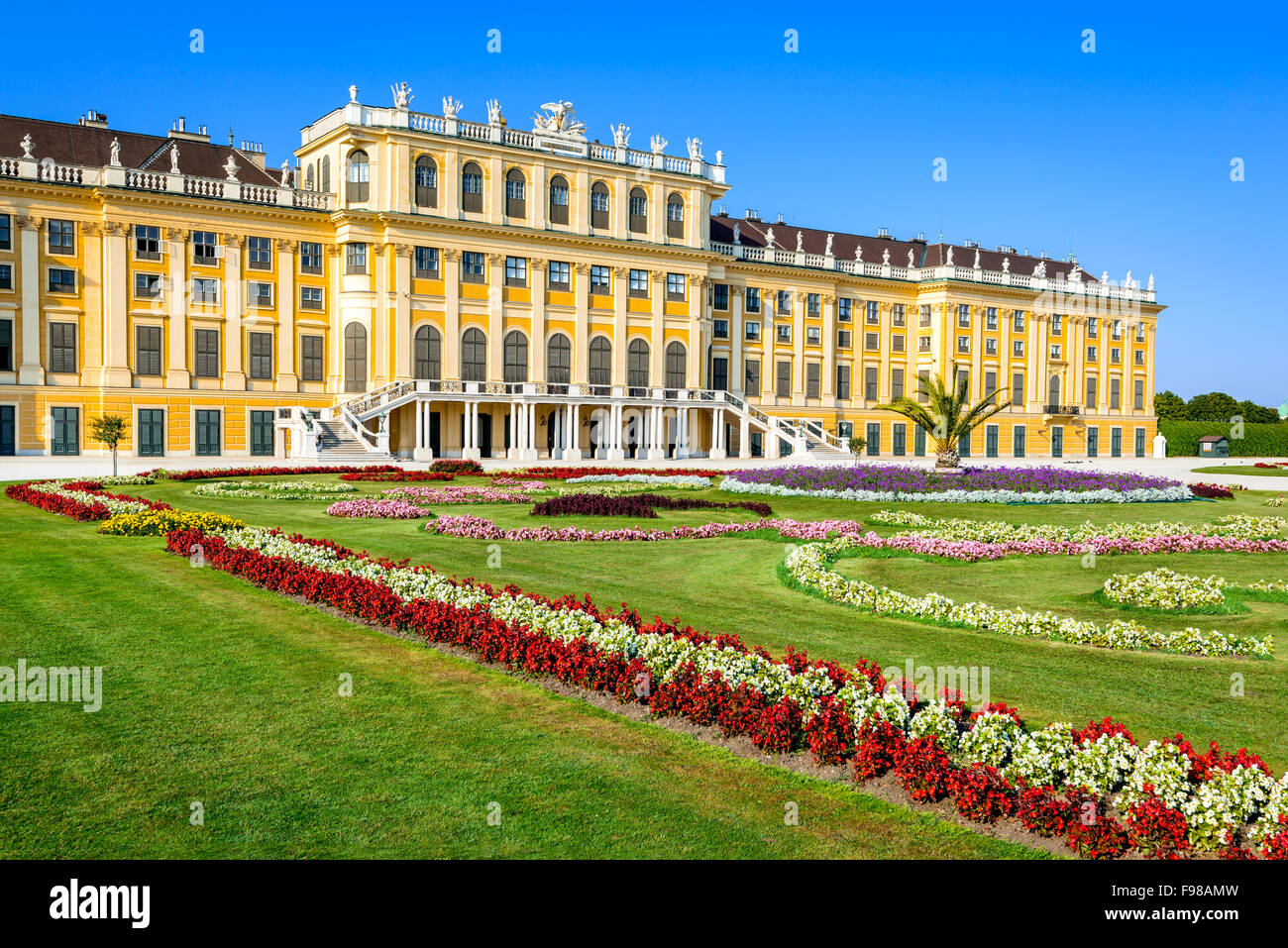 L'Autriche. Palais Schönbrunn à Vienne. C'est un ancien imperial 1 441 chambres en résidence d'été Rococo Wien modernes. Banque D'Images