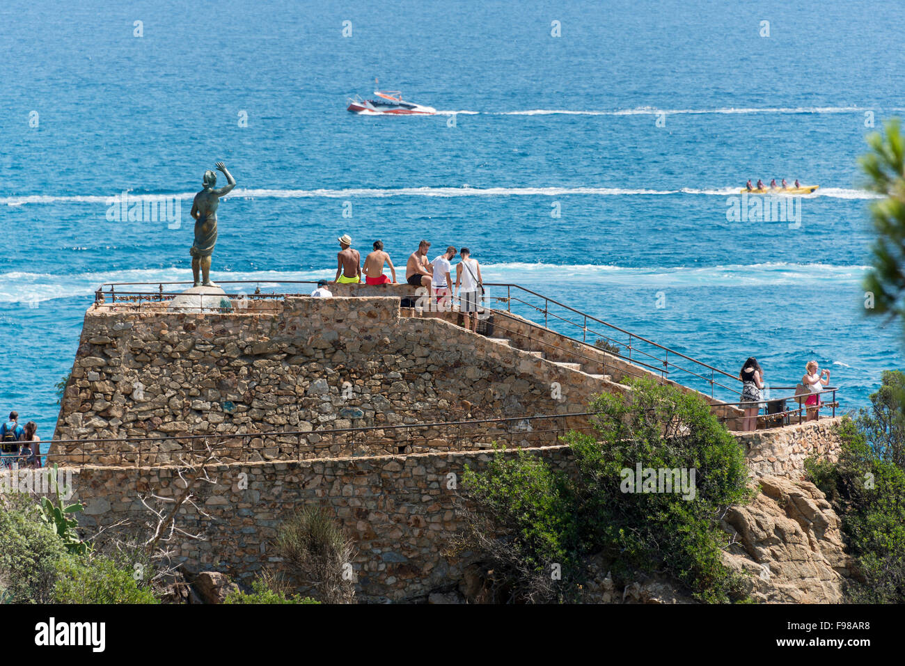 Monument à la femme de pêcheur, Lloret de Mar, Costa Brava, province de Gérone, Catalogne, Espagne Banque D'Images