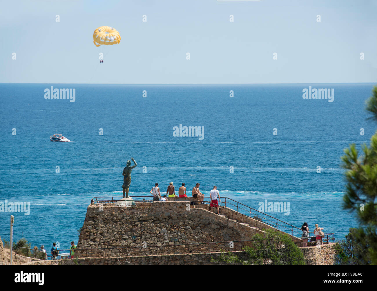 Monument à la femme de pêcheur, Lloret de Mar, Costa Brava, province de Gérone, Catalogne, Espagne Banque D'Images