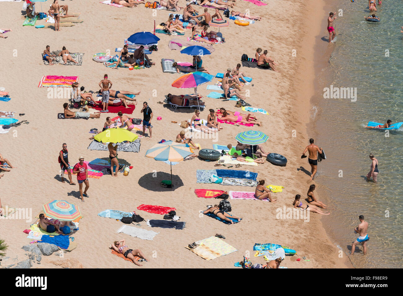 La plage de Lloret de Mar, Lloret de Mar, Costa Brava, province de Gérone, Catalogne, Espagne Banque D'Images