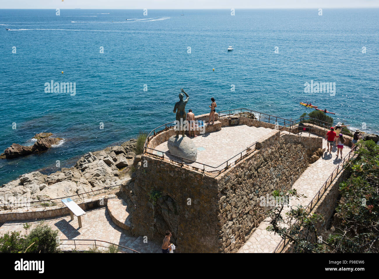 Monument à la femme de pêcheur, Lloret de Mar, Costa Brava, province de Gérone, Catalogne, Espagne Banque D'Images