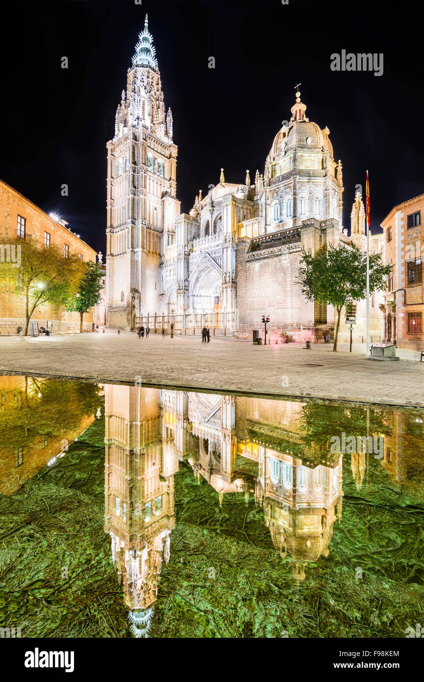 Toledo, Espagne. Catedral Primada Santa Maria de Toledo, construite en style gothique mudéjar (1226). Castilla la Mancha. Banque D'Images