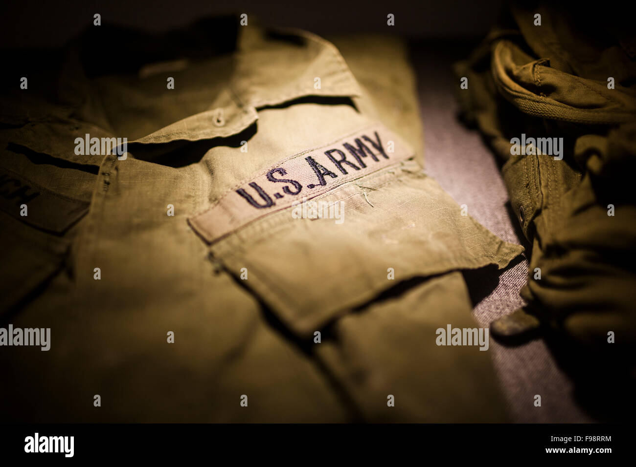 Une exposition dans un musée de la guerre près de la DMZ à Dong Ha, le centre du Vietnam. Banque D'Images