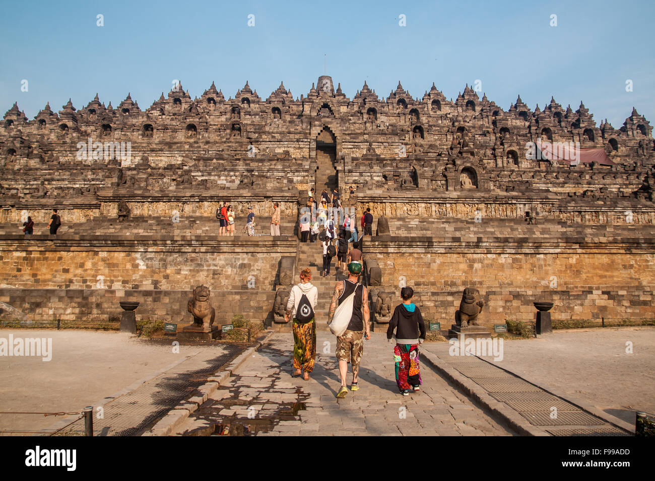 YOGYAKARTA, INDONÉSIE - août 22, 2015 : Borobudur complexe, un 9ème siècle Temple Bouddhiste Mahayana à Magelang, Java central. Banque D'Images